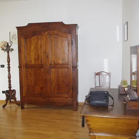 アパート Cascina Lodorino Cerretto Langhe